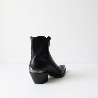 Black Ranch Hand Zorro with Silver Tips