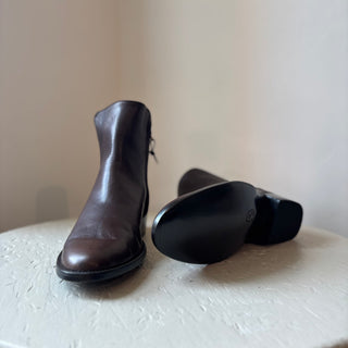 Polished Chocolate Euro Zorro