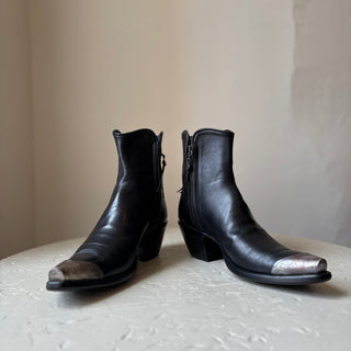 Black Ranch Hand Zorro with Silver Tips