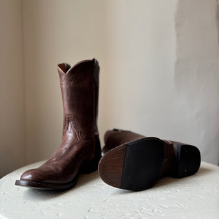 Brown Avatar Roper