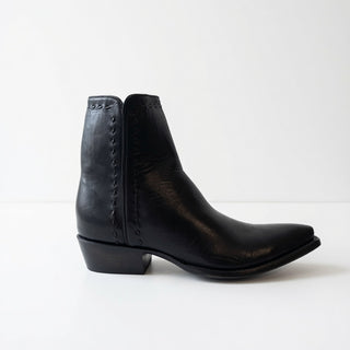 Black Ranch Smooth Zorro